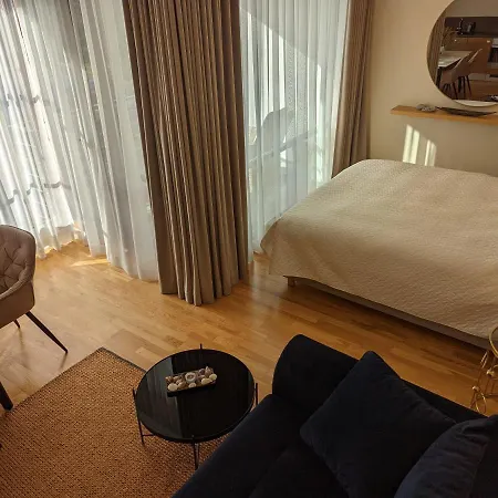 With Sauna Apartamento